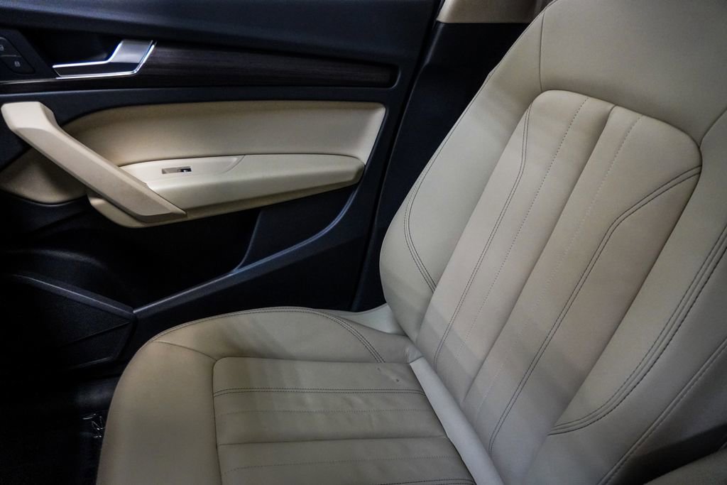 2023 Audi Q5 2.0T Premium