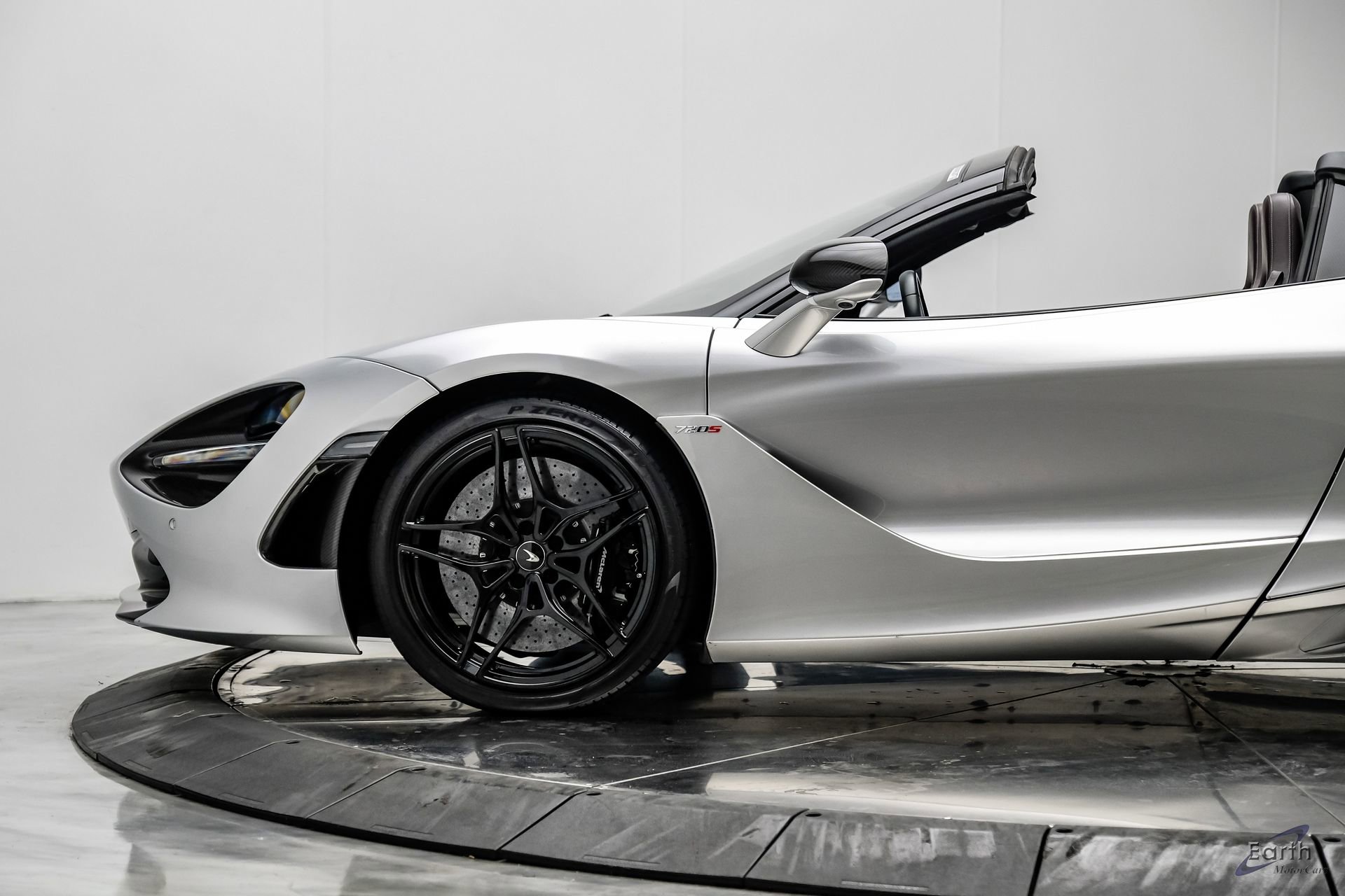 Used 2020 McLaren 720S Luxury photo 11
