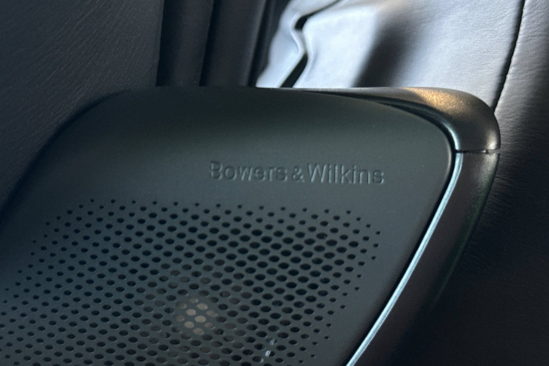 Used 2022 McLaren 765LT photo 34