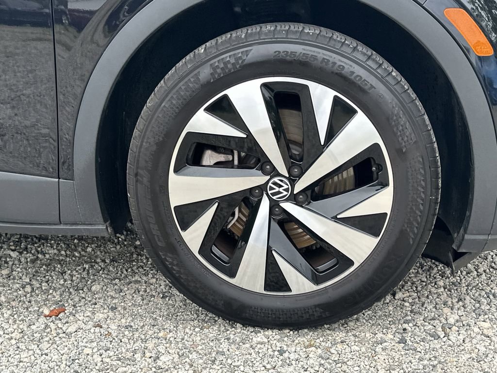 2023 Volkswagen ID.4 Pro