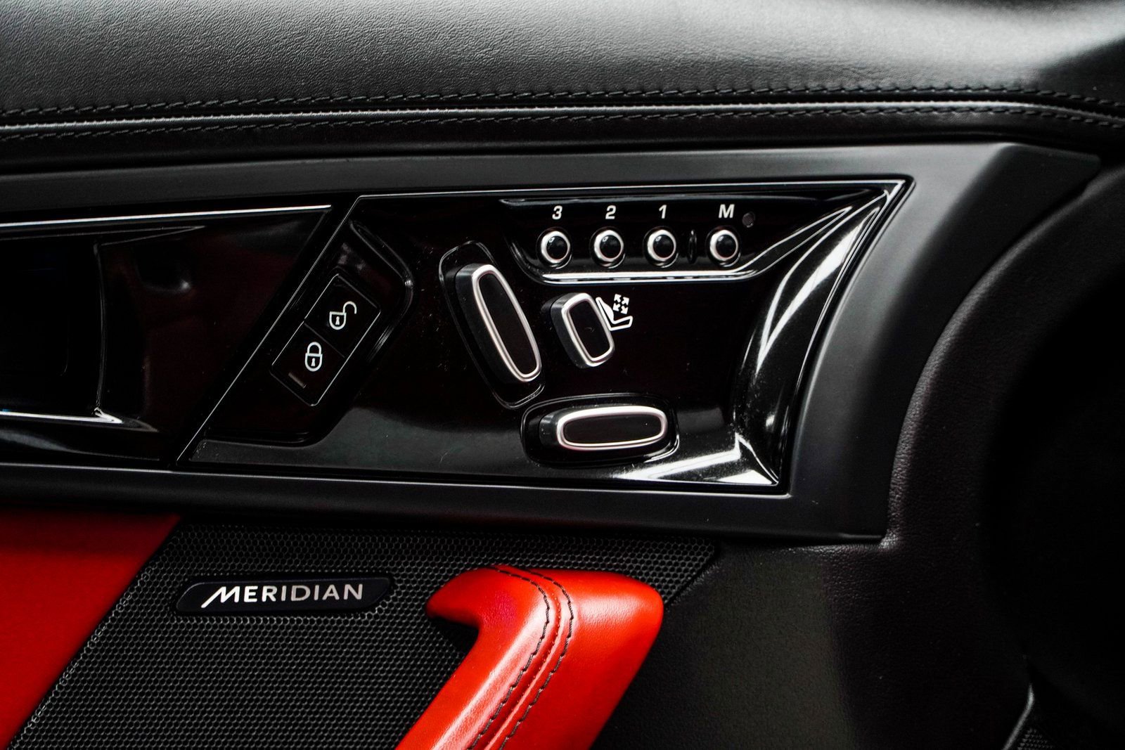 2019 Jaguar F-Type Convertible