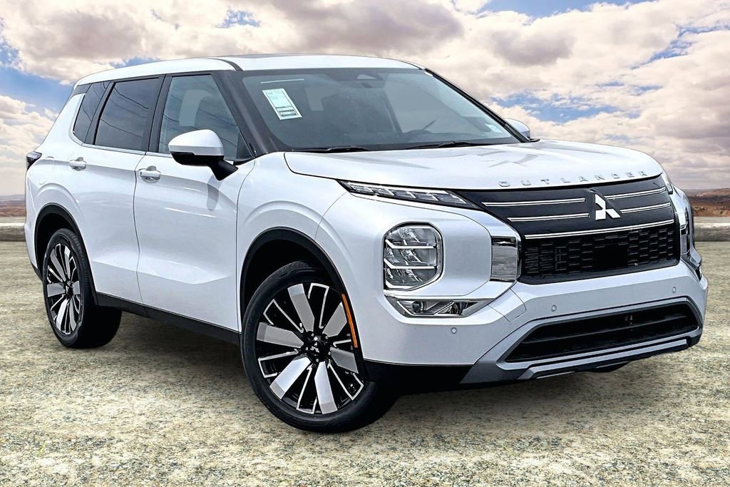 2026 Mitsubishi Outlander FWD