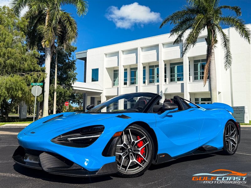Used 2022 McLaren 765LT photo 12