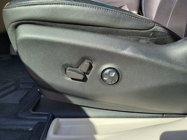 2021 Chrysler Pacifica Touring-L