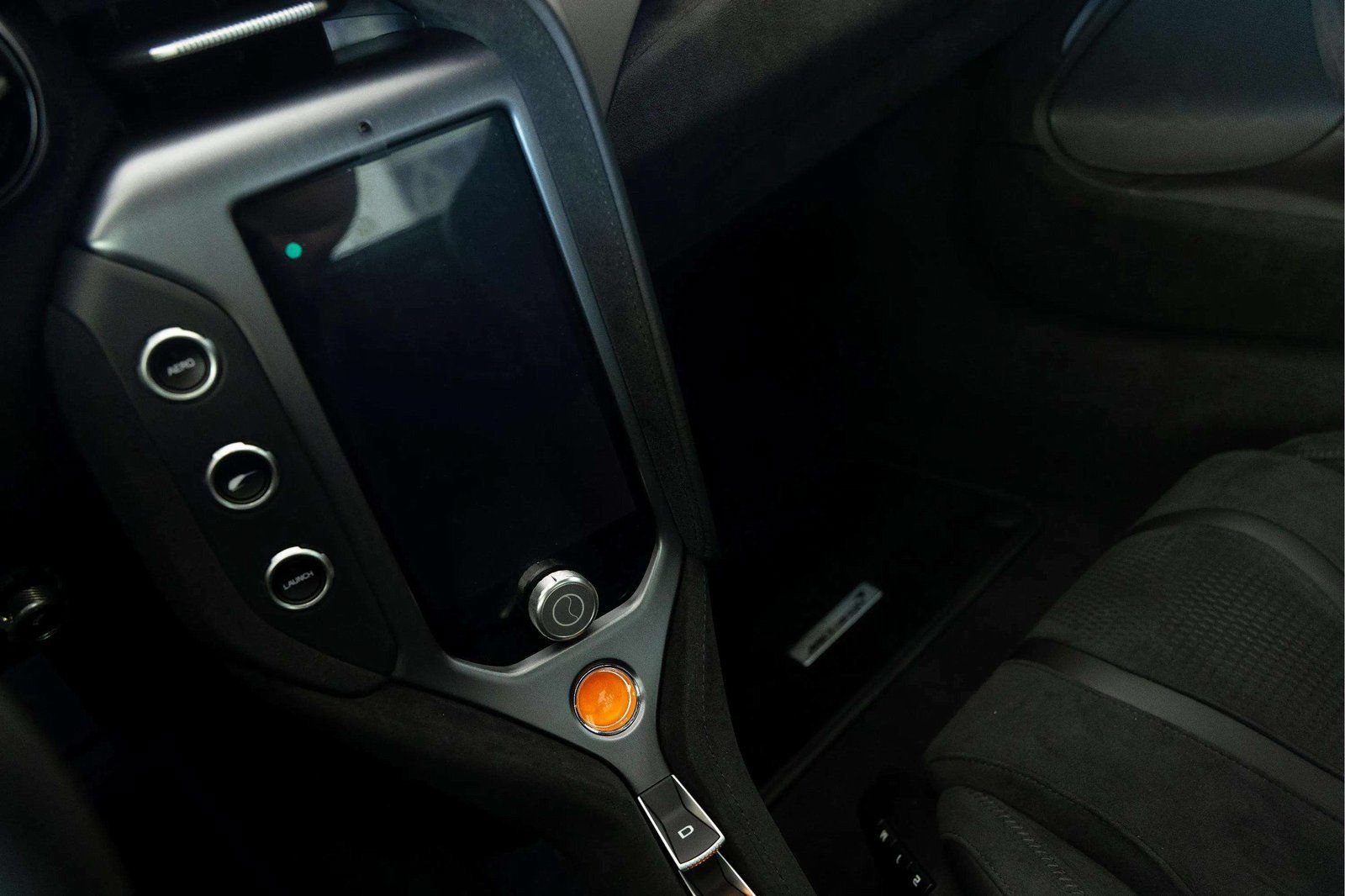 New 2026 McLaren 750S photo 44