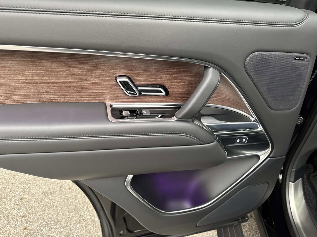 2024 Land Rover Range Rover SE