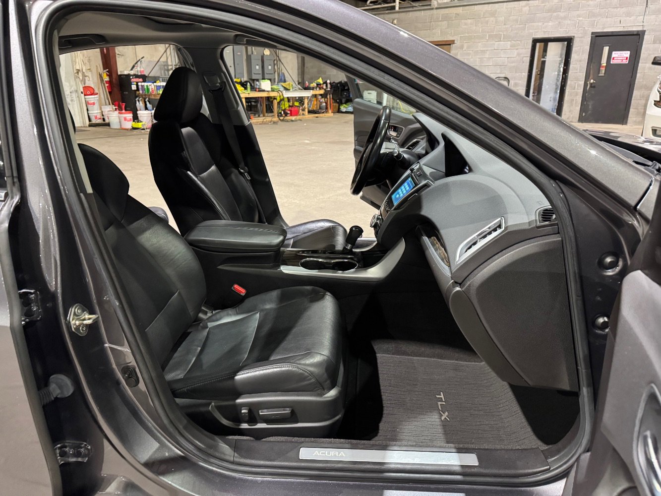 2019 Acura TLX w/ Technology Package