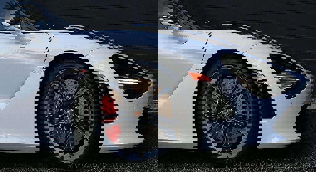 Used 2018 McLaren 720S Luxury photo 19