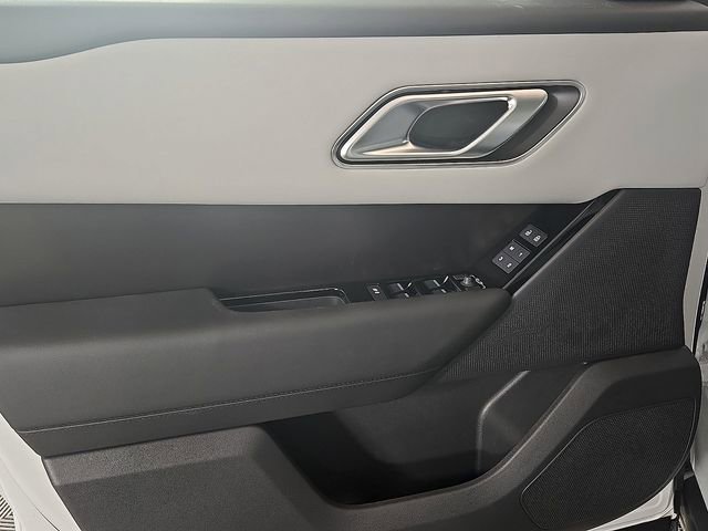 2026 Land Rover Range Rover Velar Dynamic SE