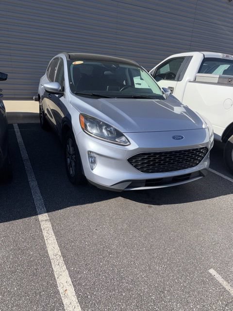Used 2022 Ford Escape SEL w/ Technology Package