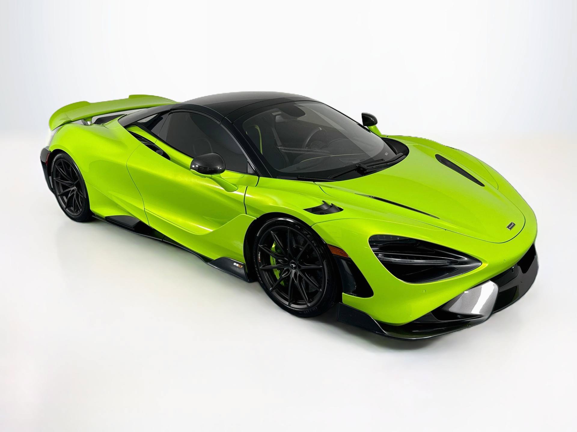 Used 2022 McLaren 765LT photo 90