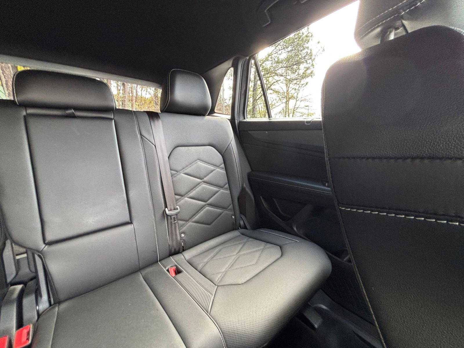 2025 Volkswagen Atlas Cross Sport SE