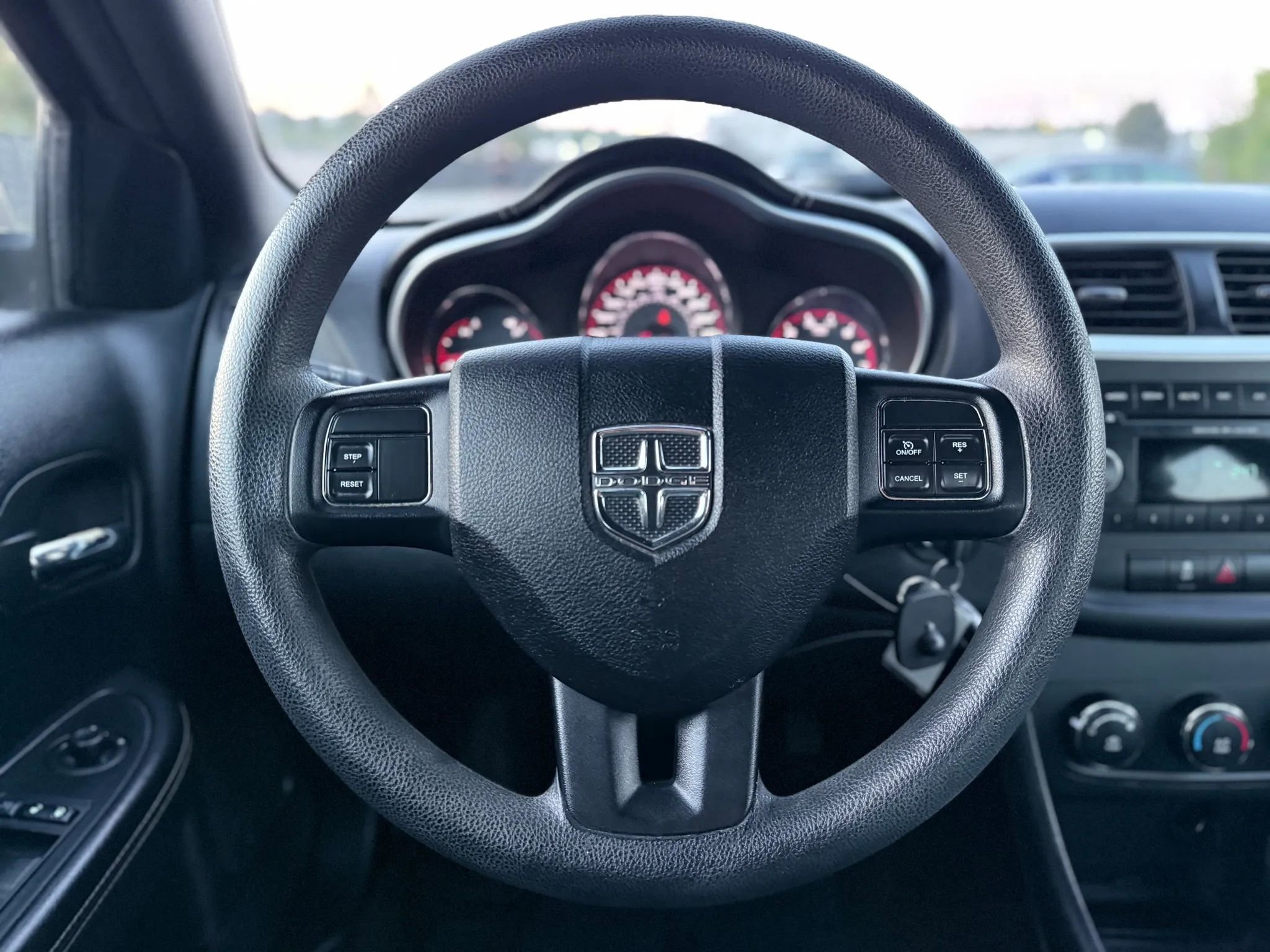 2013 Dodge Avenger SE