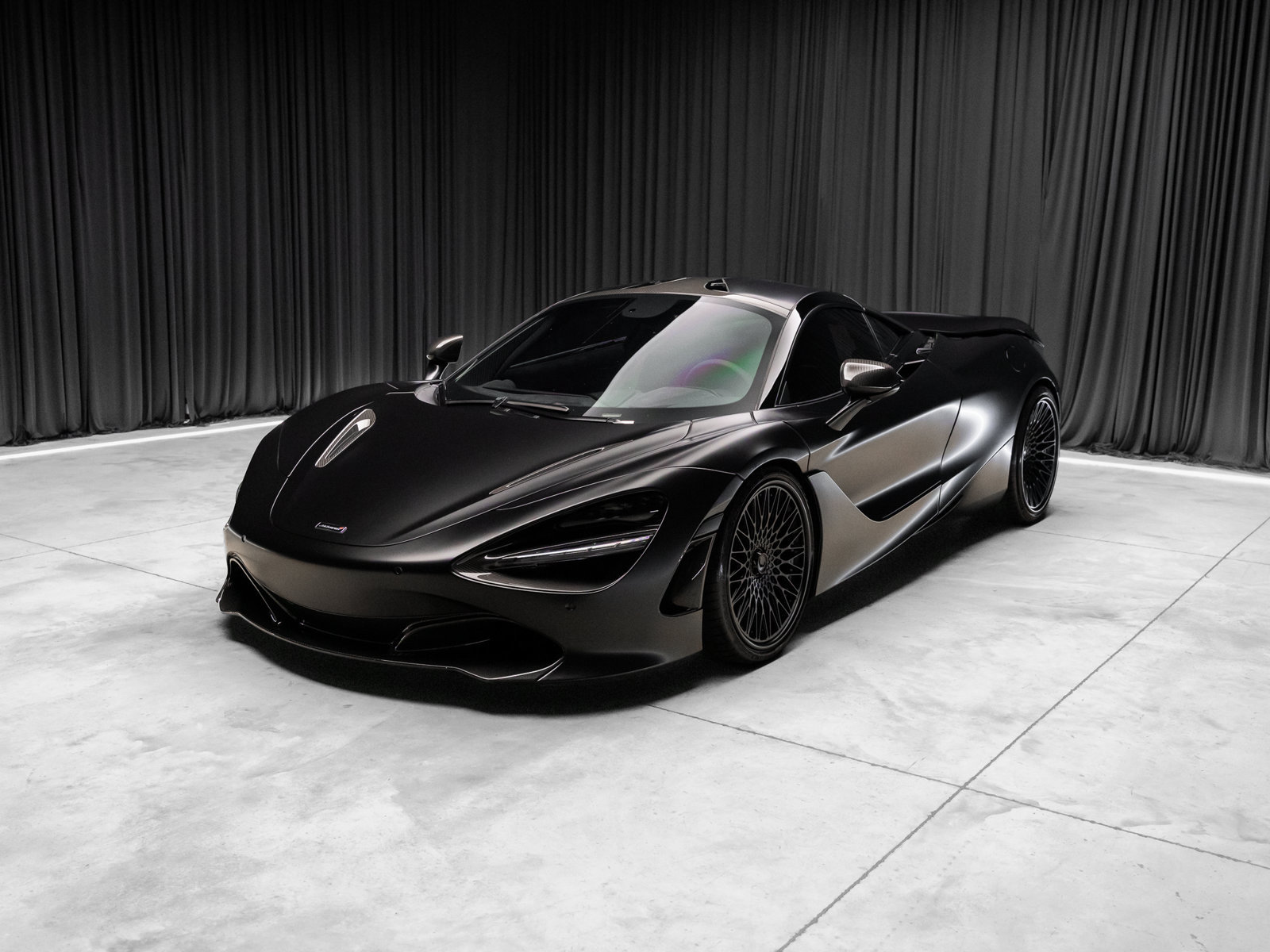 Used 2018 McLaren 720S photo 26