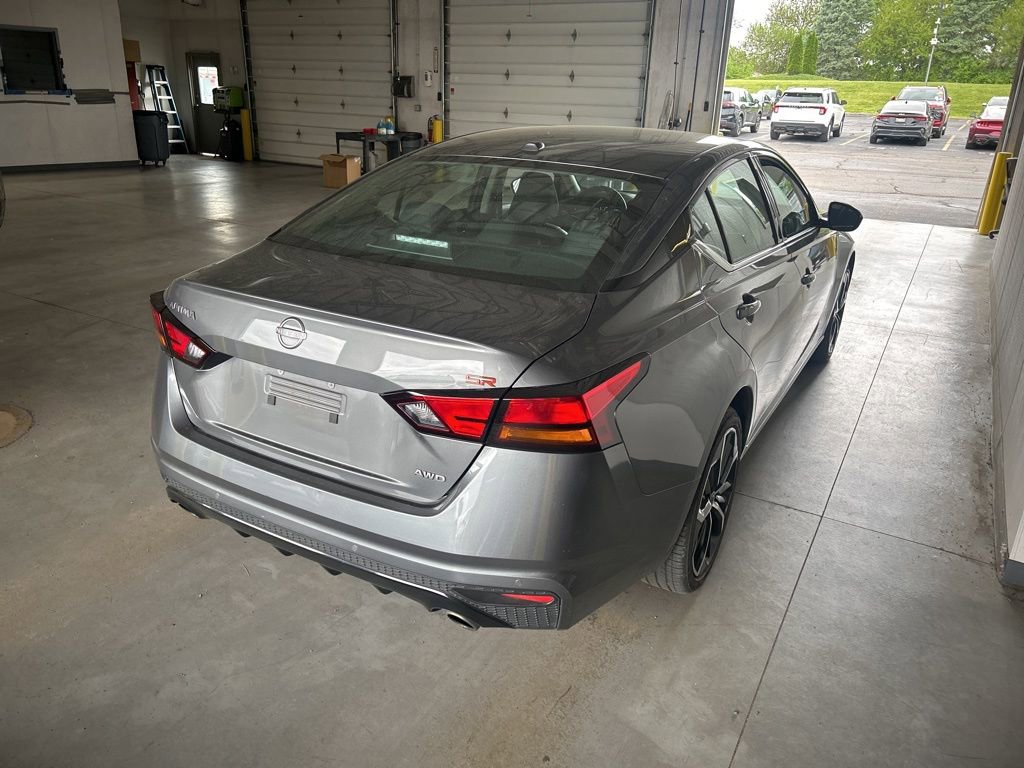 2025 Nissan Altima 2.5 SR