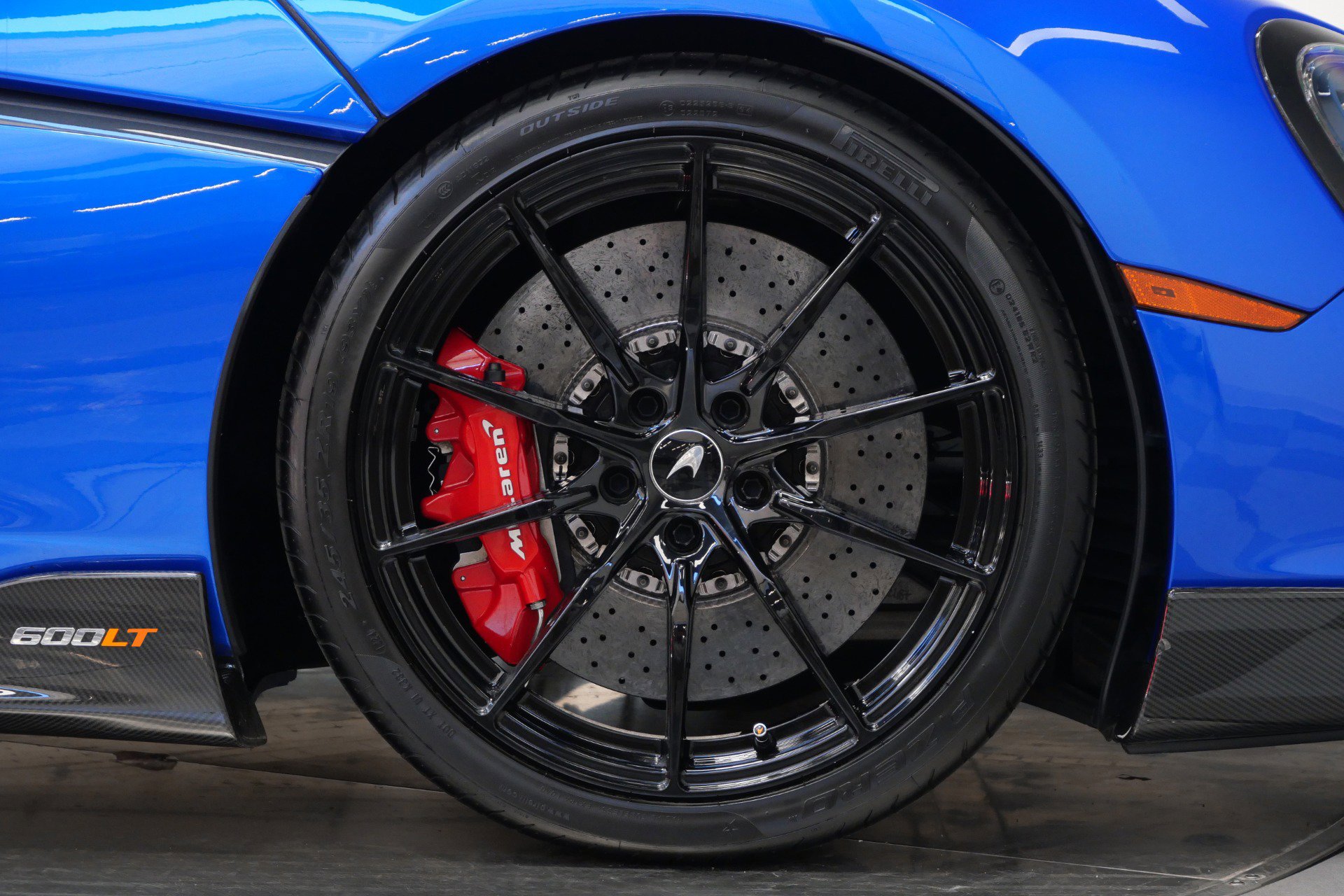 Used 2019 McLaren 600LT photo 37