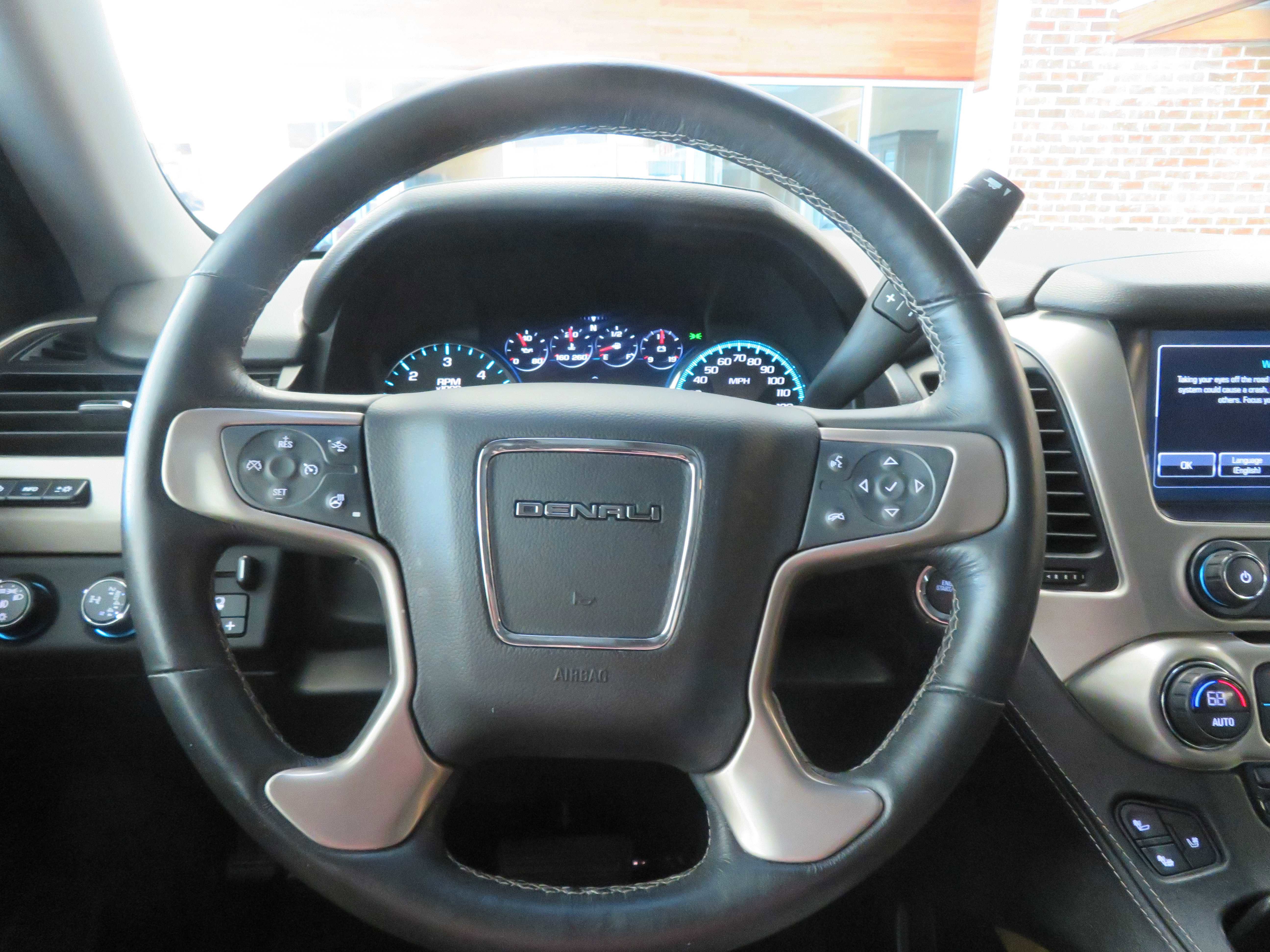 2017 GMC Yukon XL Denali