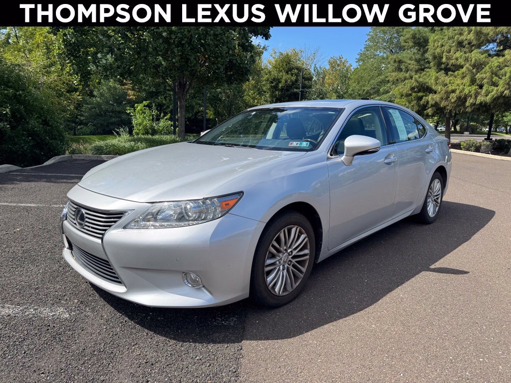 Used 2013 Lexus ES 350 w/ Luxury Pkg