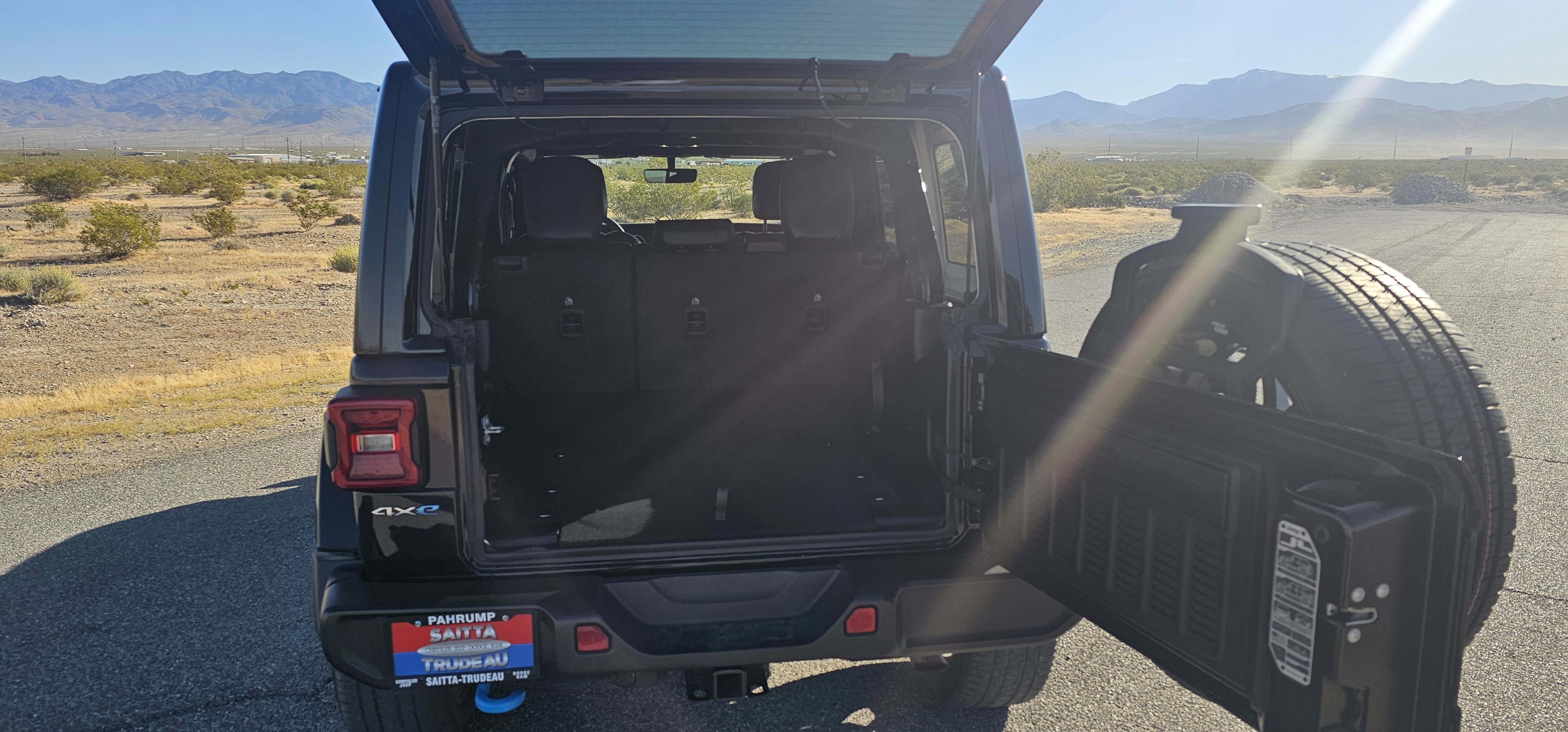 2023 Jeep Wrangler Sahara