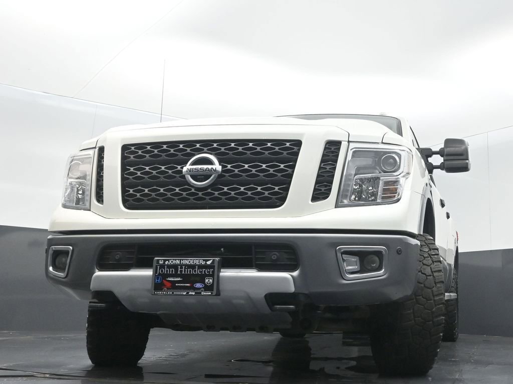 2018 Nissan Titan PRO-4X