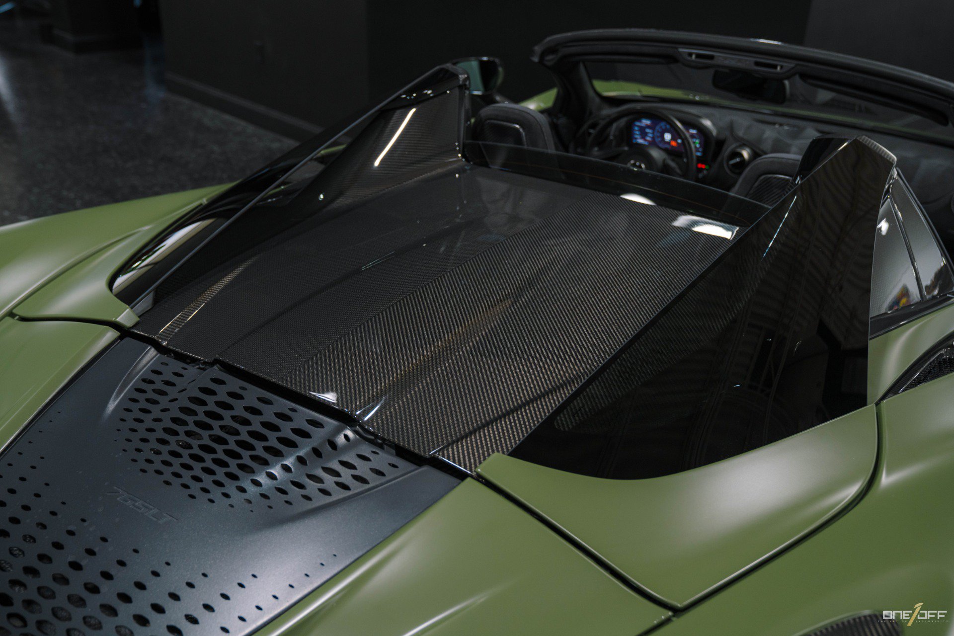Used 2022 McLaren 765LT photo 43