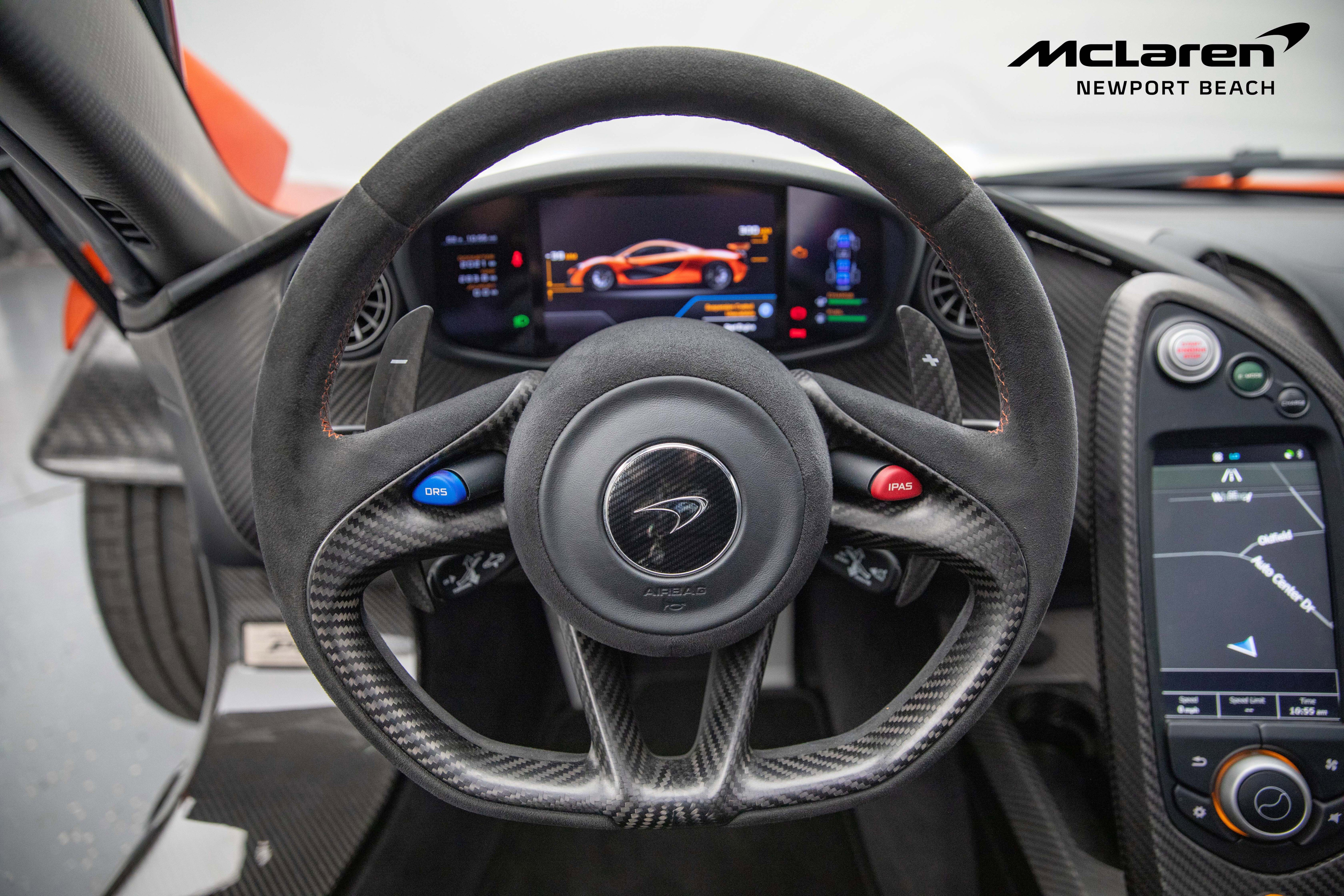 Used 2015 McLaren P1 photo 38