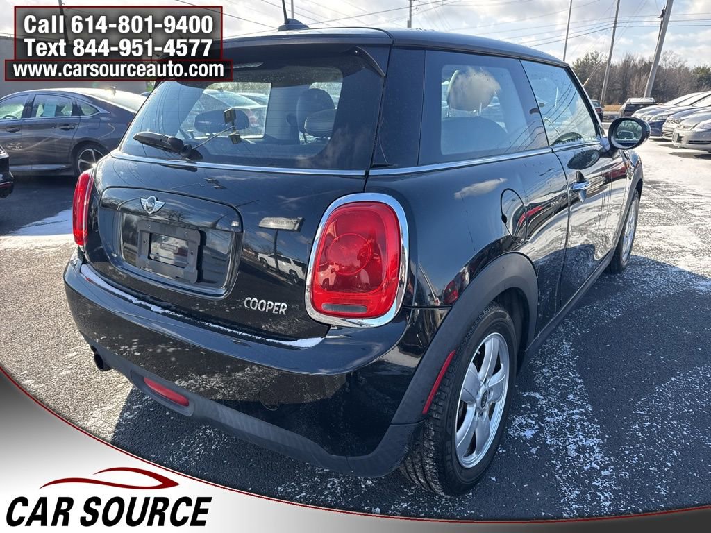 2017 MINI Cooper 2-Door Hardtop