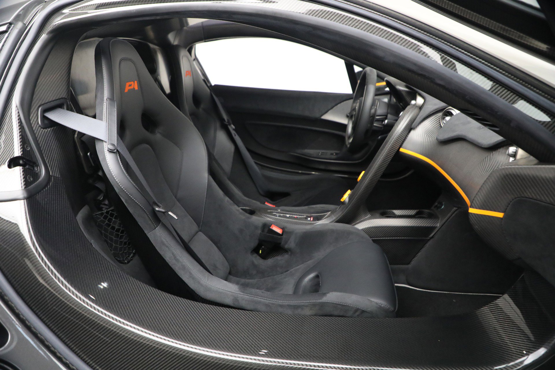 Used 2014 McLaren P1 photo 25