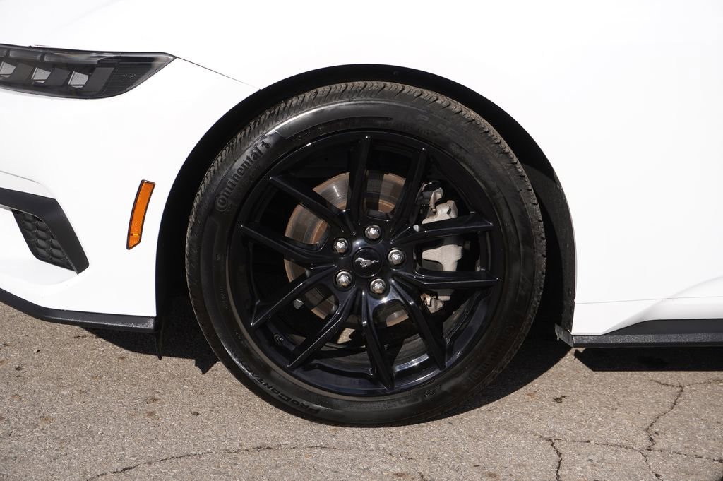 2024 Ford Mustang Premium