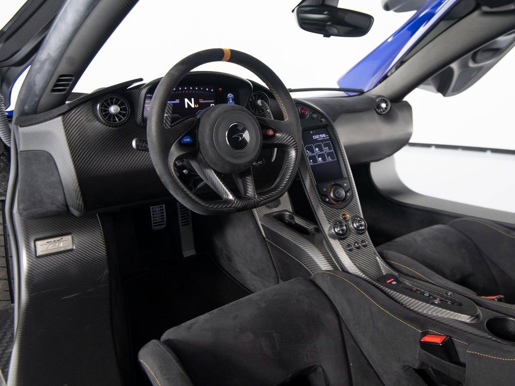 Used 2015 McLaren P1 photo 28