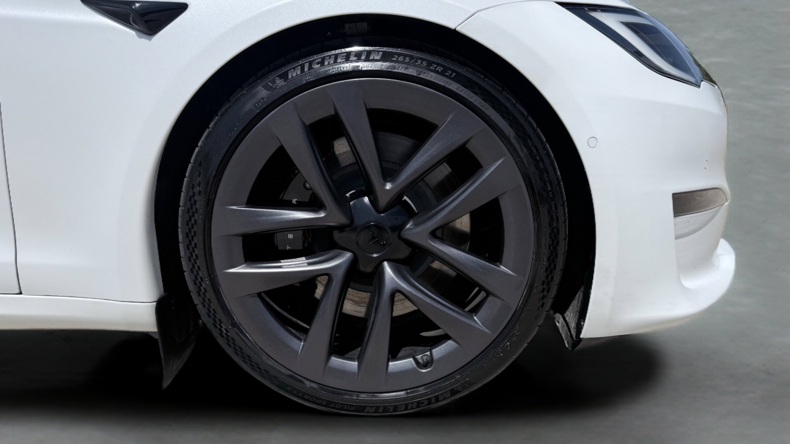 2022 Tesla Model S Plaid