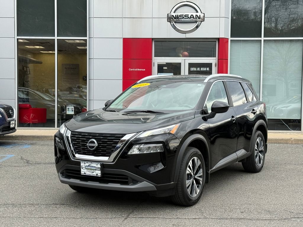 Used 2023 Nissan Rogue SV w/ SV Premium B Package
