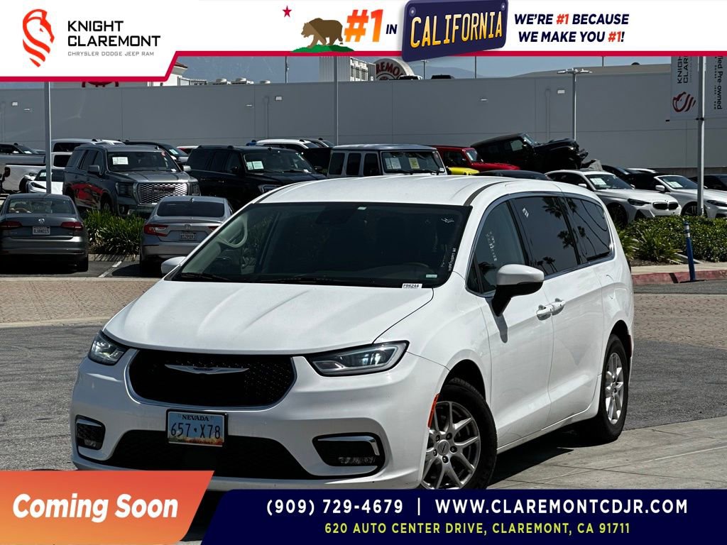 Used 2023 Chrysler Pacifica Touring-L