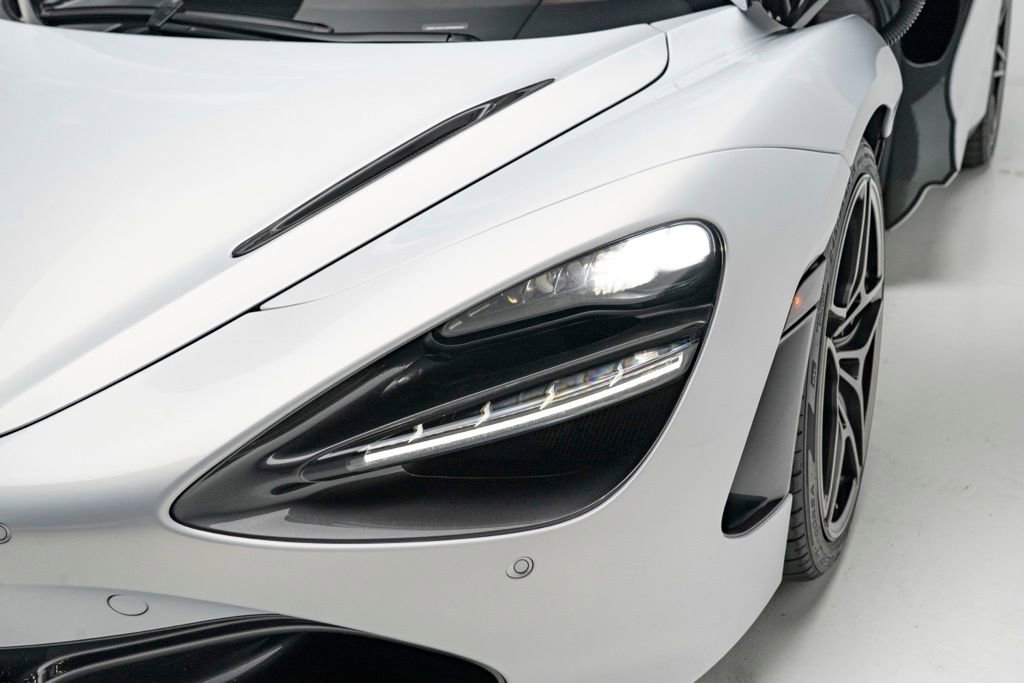 Used 2018 McLaren 720S Performance photo 54