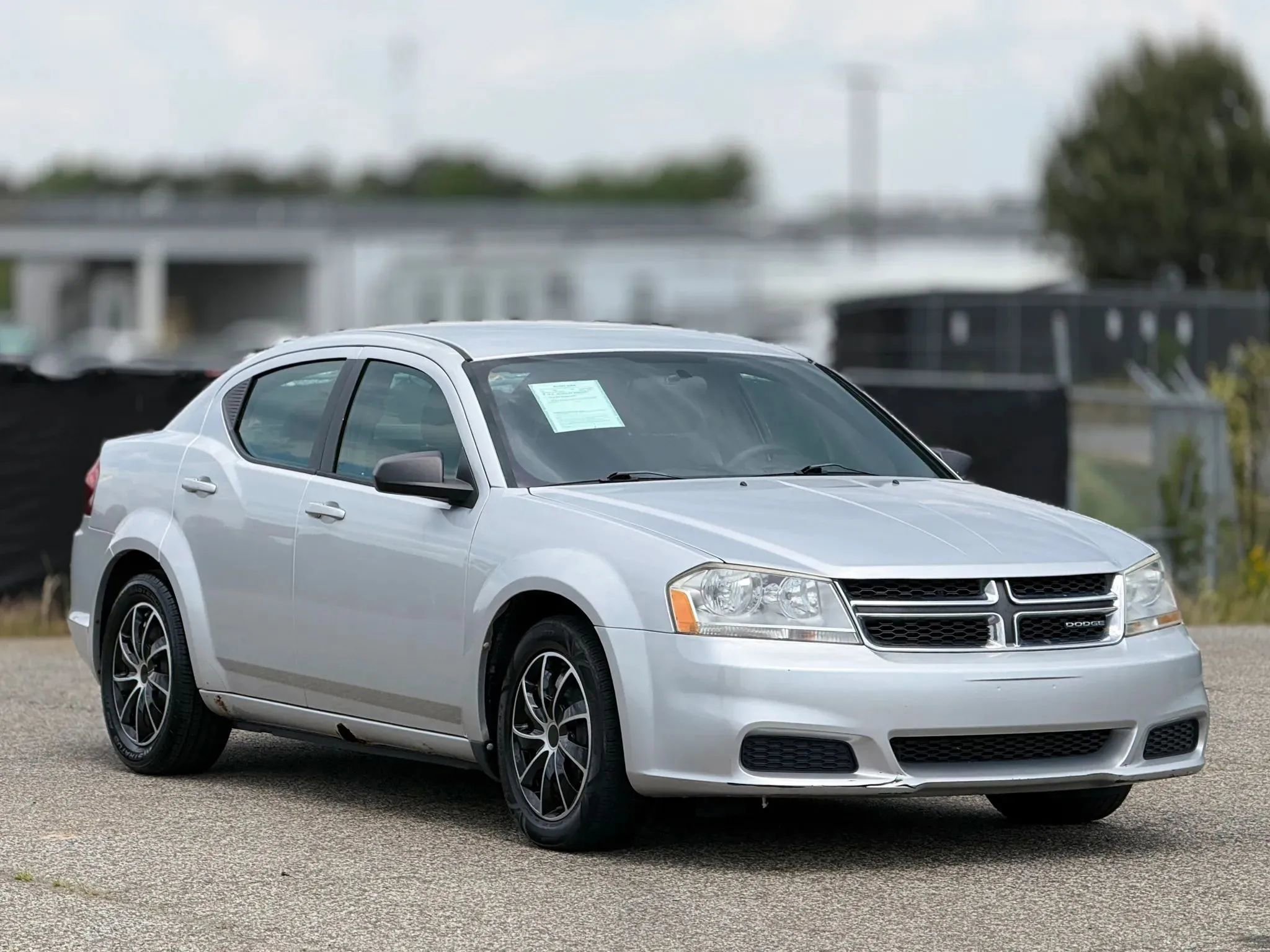 2012 Dodge Avenger SE
