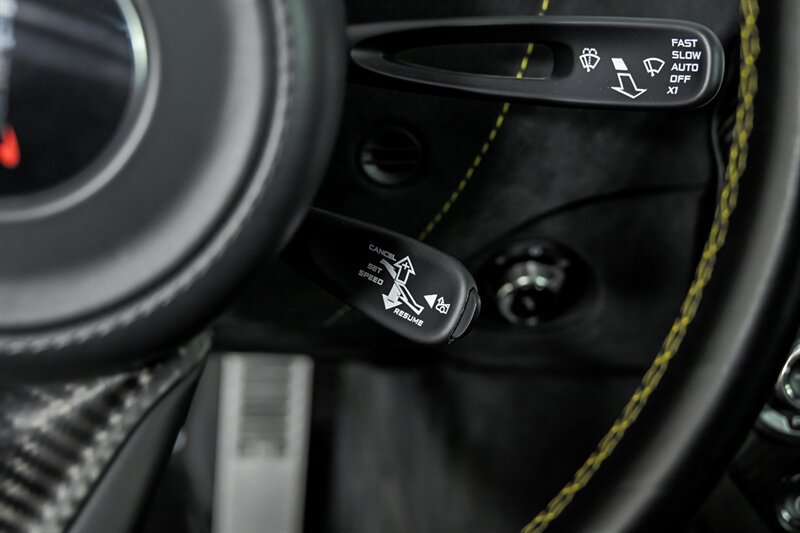 Used 2018 McLaren 720S Performance photo 33