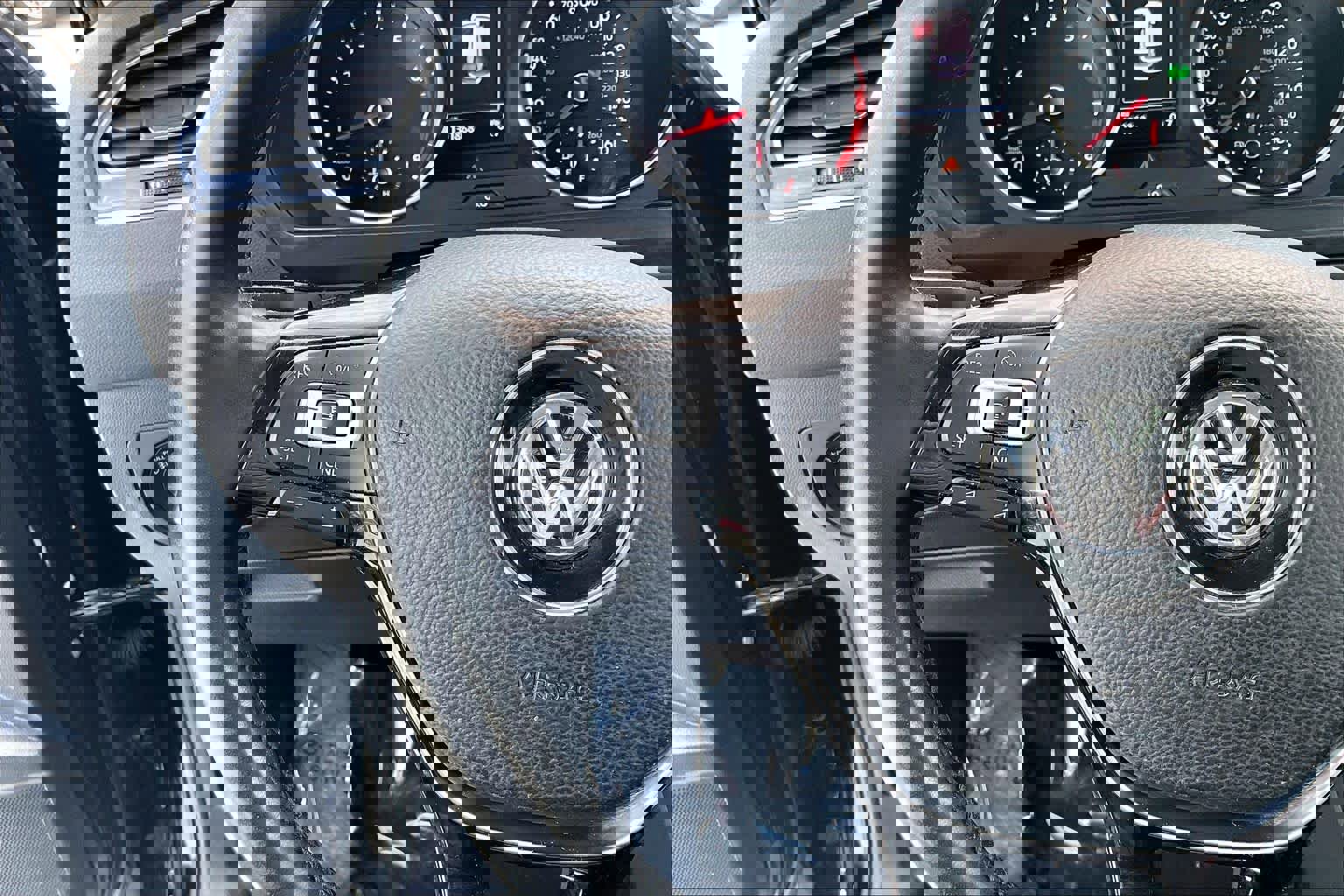 2018 Volkswagen Tiguan SEL