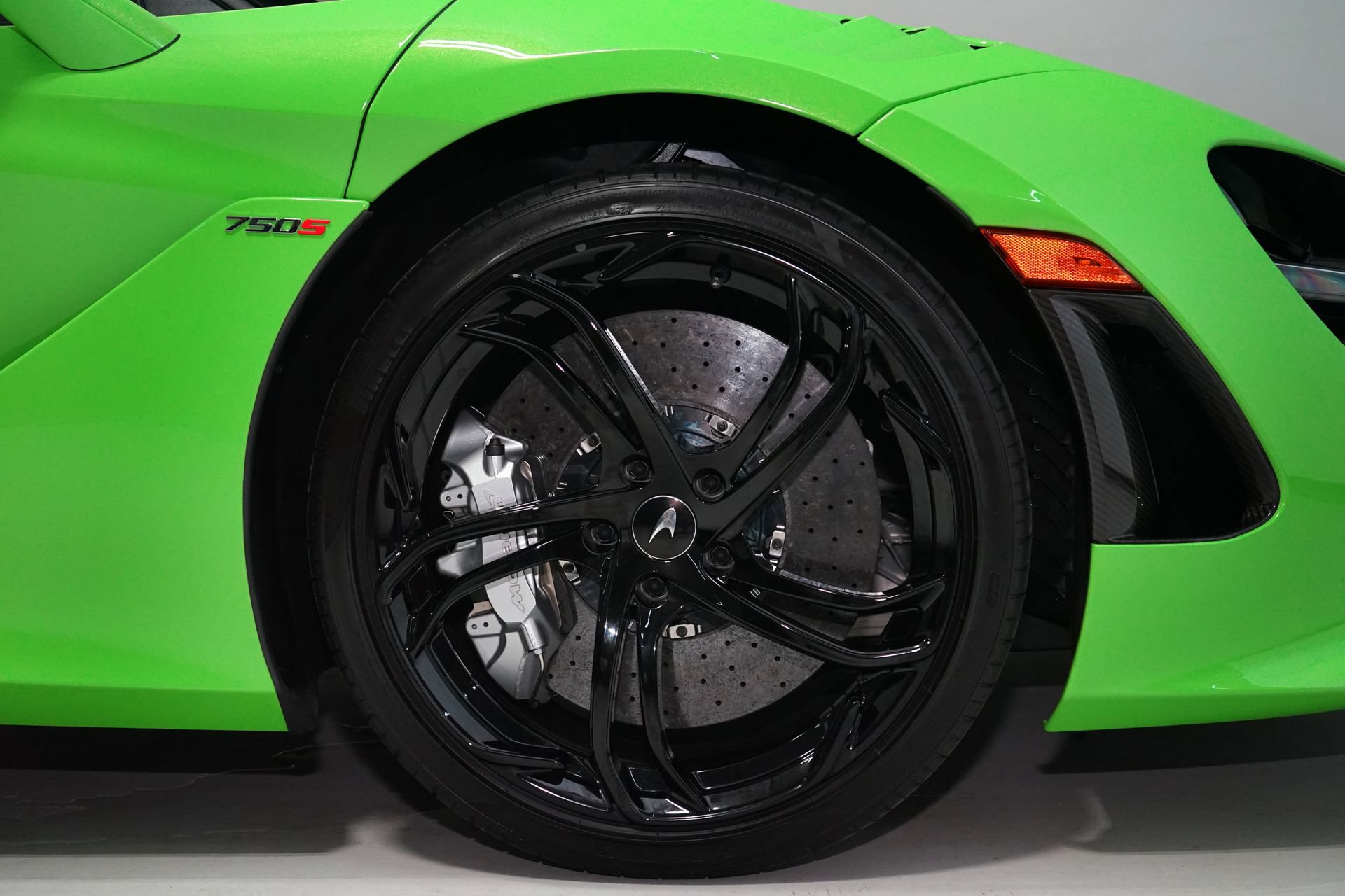 Used 2024 McLaren 750S photo 9