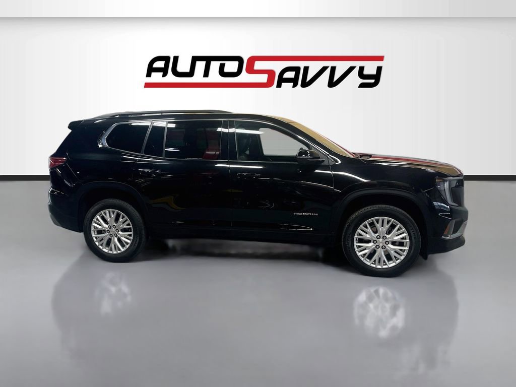 2024 GMC Acadia Elevation