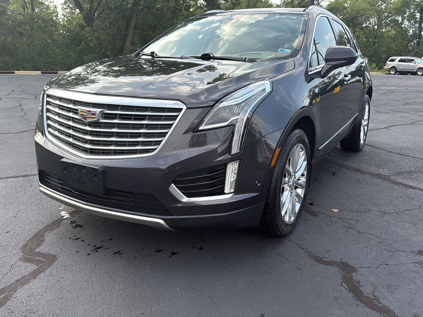Used 2017 Cadillac XT5 Platinum w/ Driver Assist Package