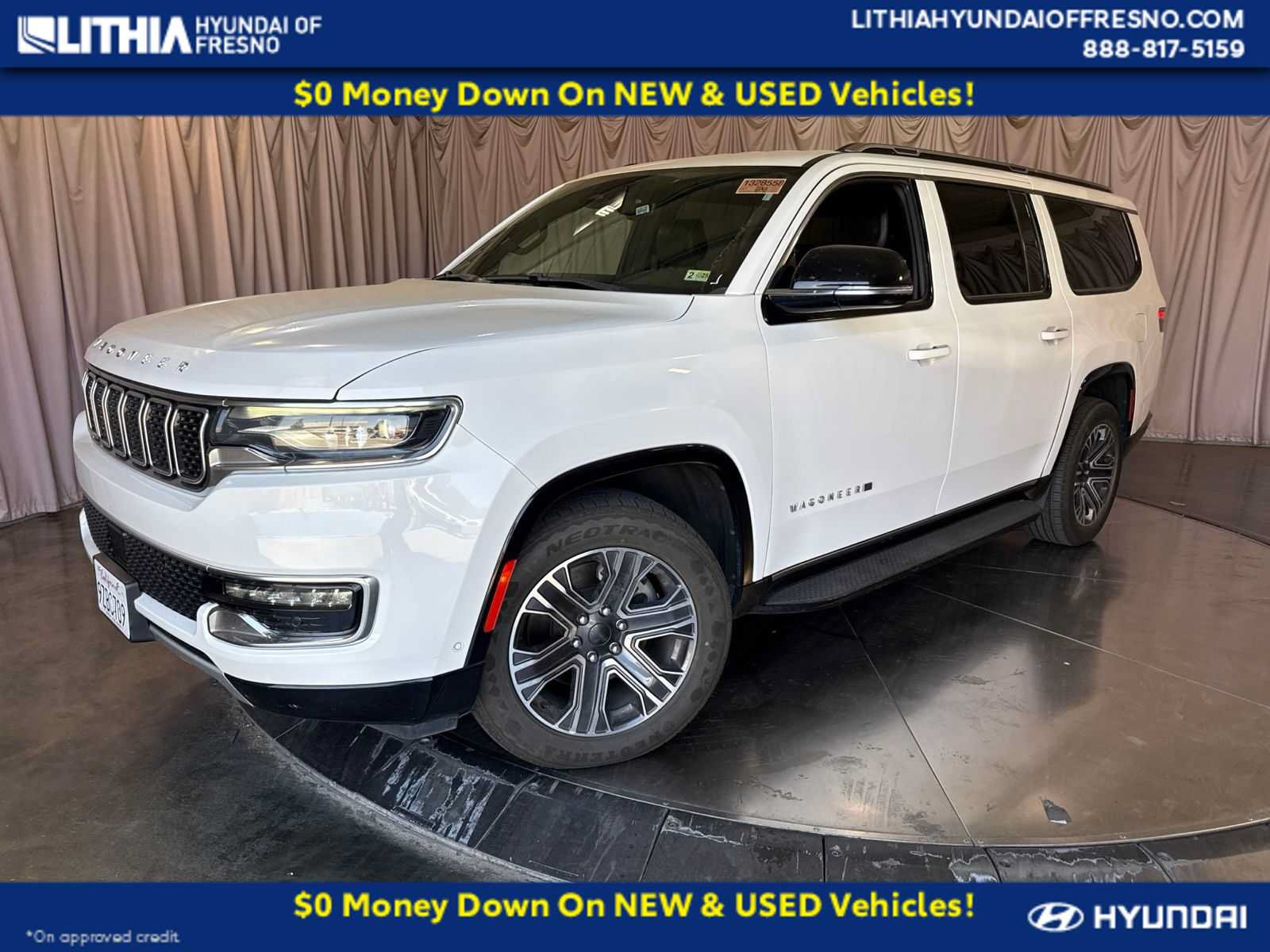 Used 2024 Jeep Wagoneer L Series II w/ Flexible Seating Group