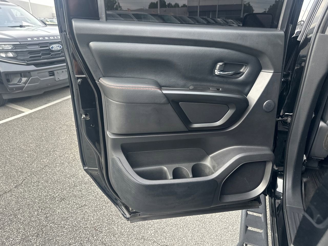 2023 Nissan Titan PRO-4X