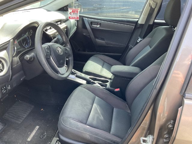 2017 Toyota Corolla LE - Photo 7
