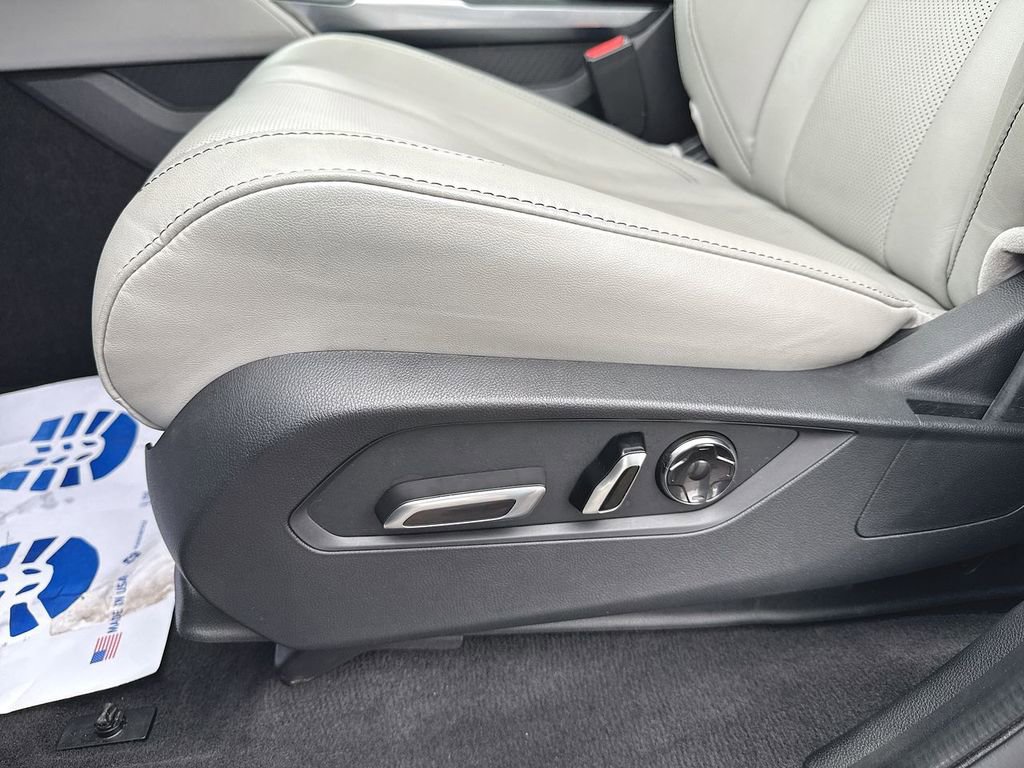 2023 Acura MDX SH-AWD w/ Technology Package