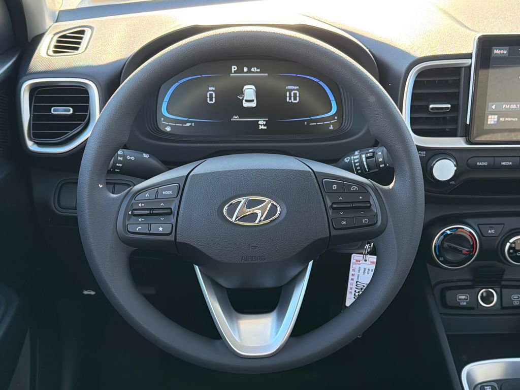 2026 Hyundai Venue SE