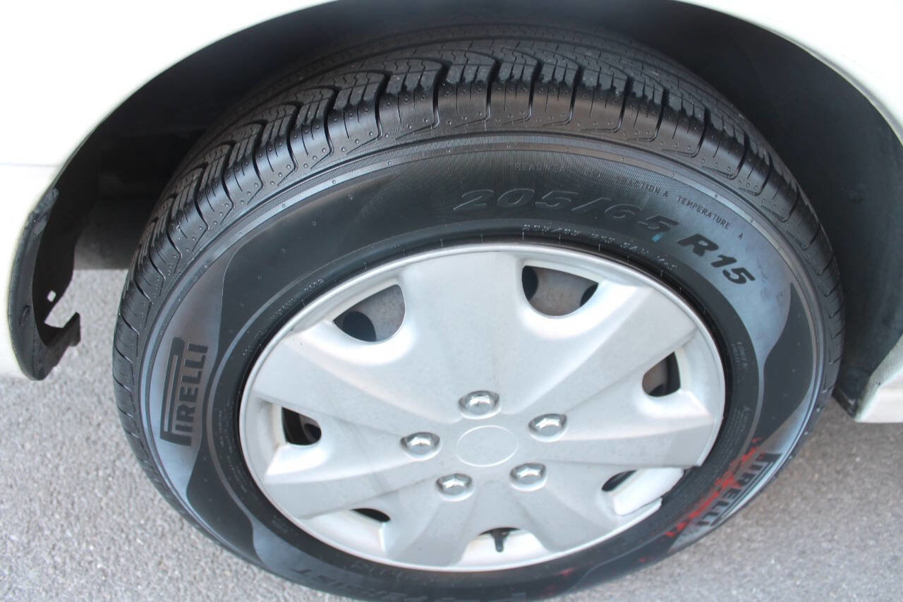 2001 Toyota Camry LE