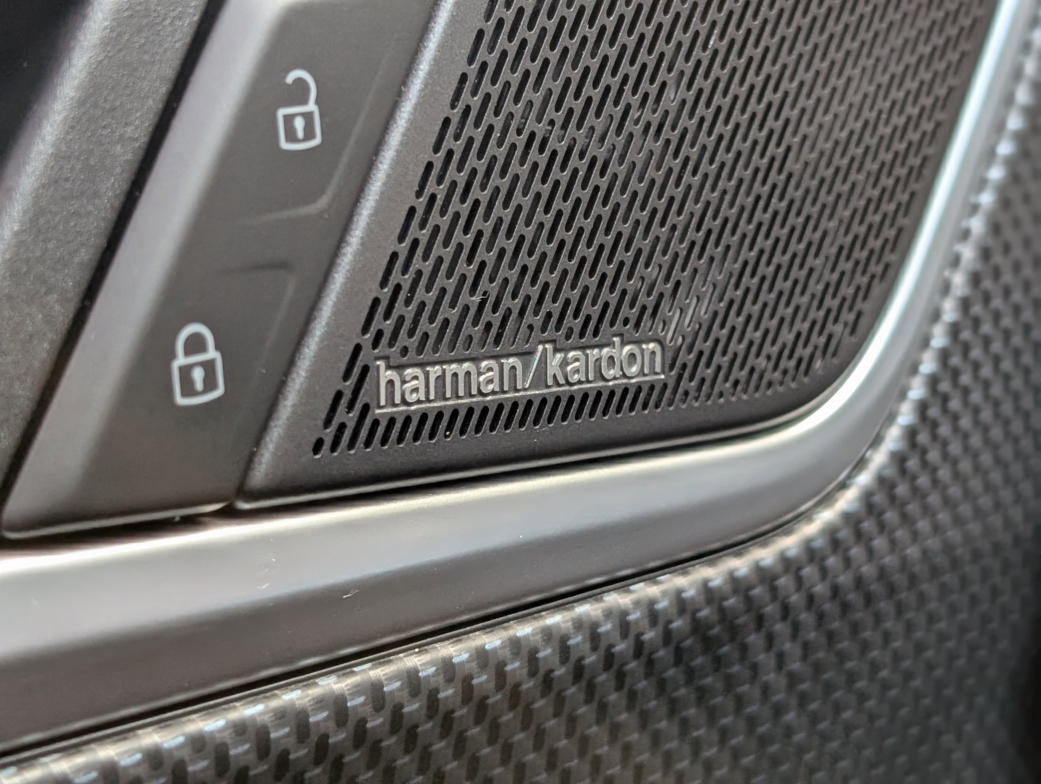 2024 Volkswagen Atlas Cross Sport SEL Premium R-Line