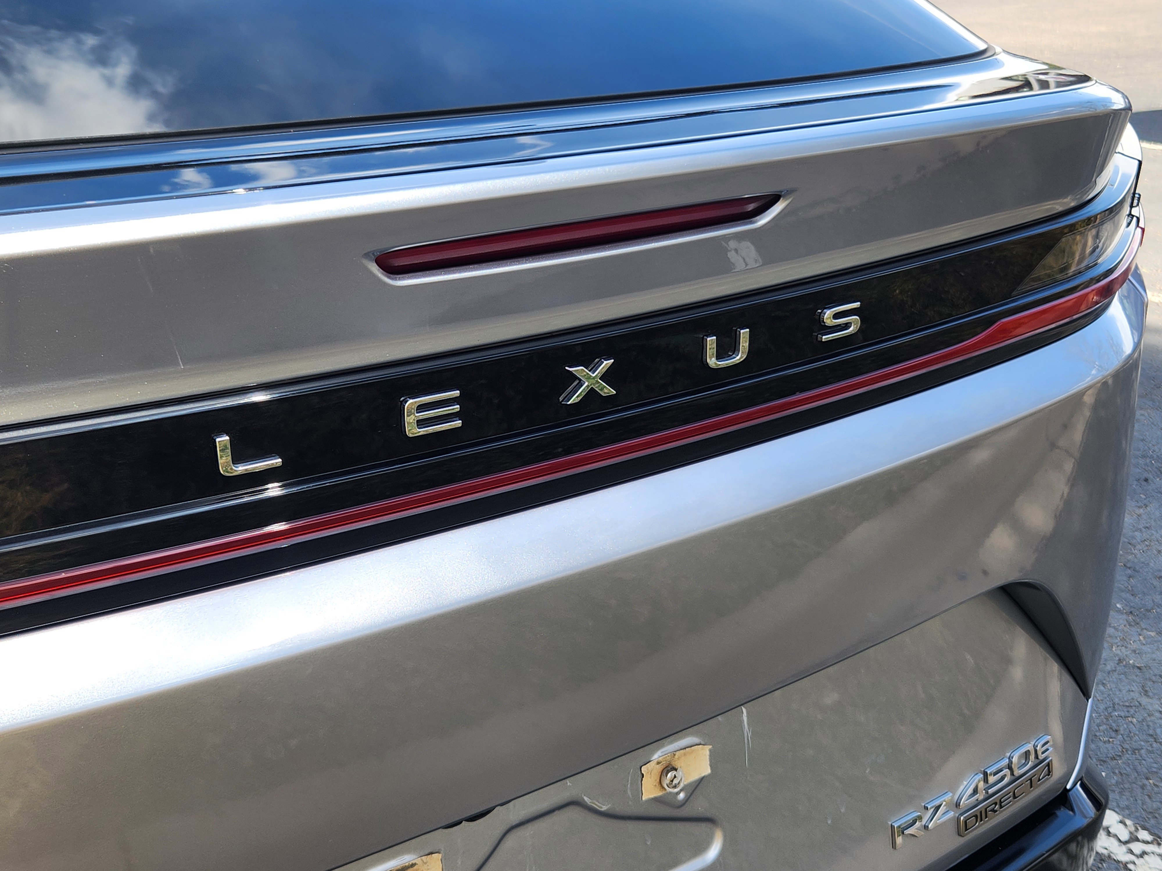 2024 Lexus RZ 450e Premium