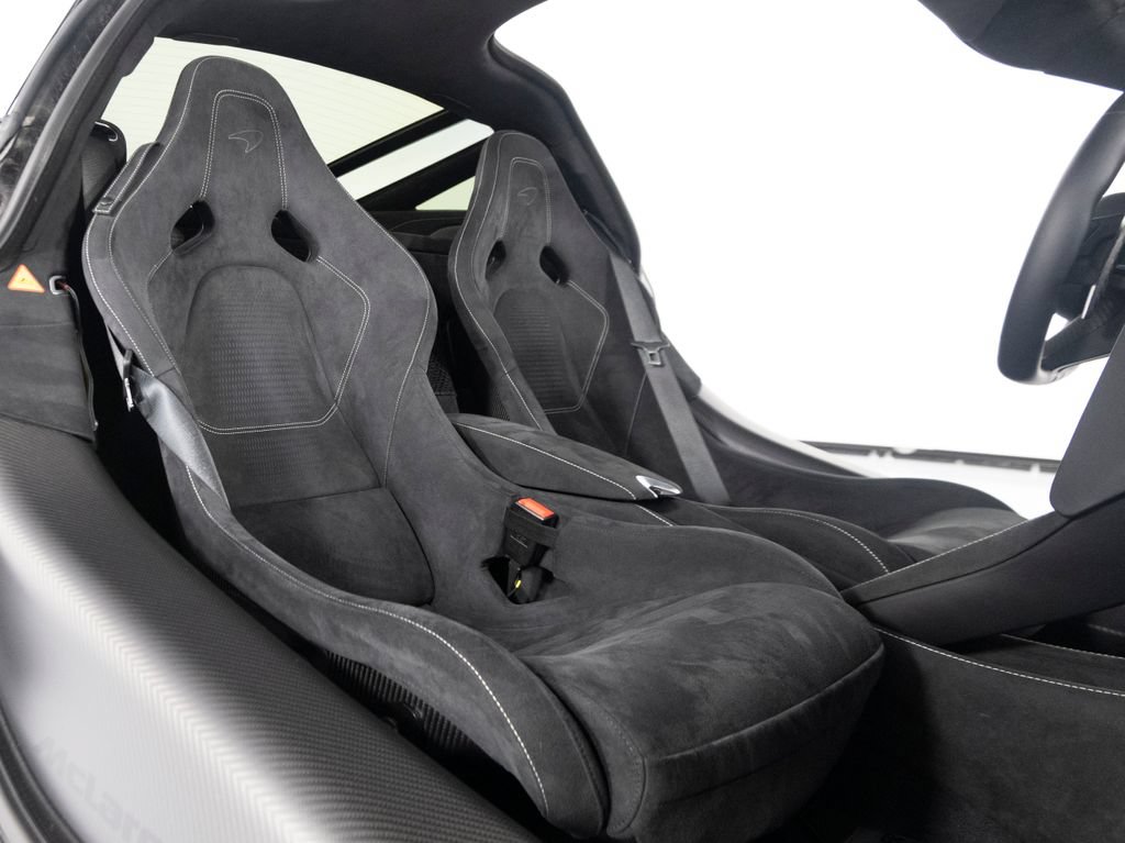 Used 2025 McLaren 750S photo 32