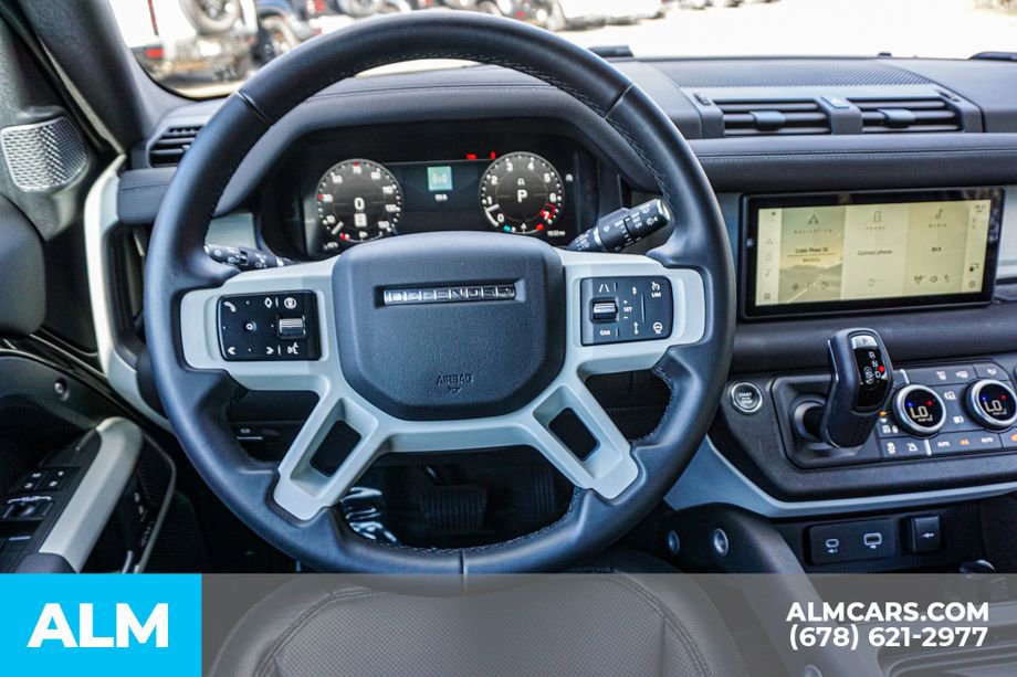 2024 Land Rover Defender 90 X-Dynamic SE